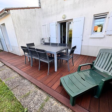Les Amareyeurs - Ile D'Oleron - Maison Classee 3 Etoiles Avec Piscine - Clim - Velos Le Château-dʼOléron Buitenkant foto