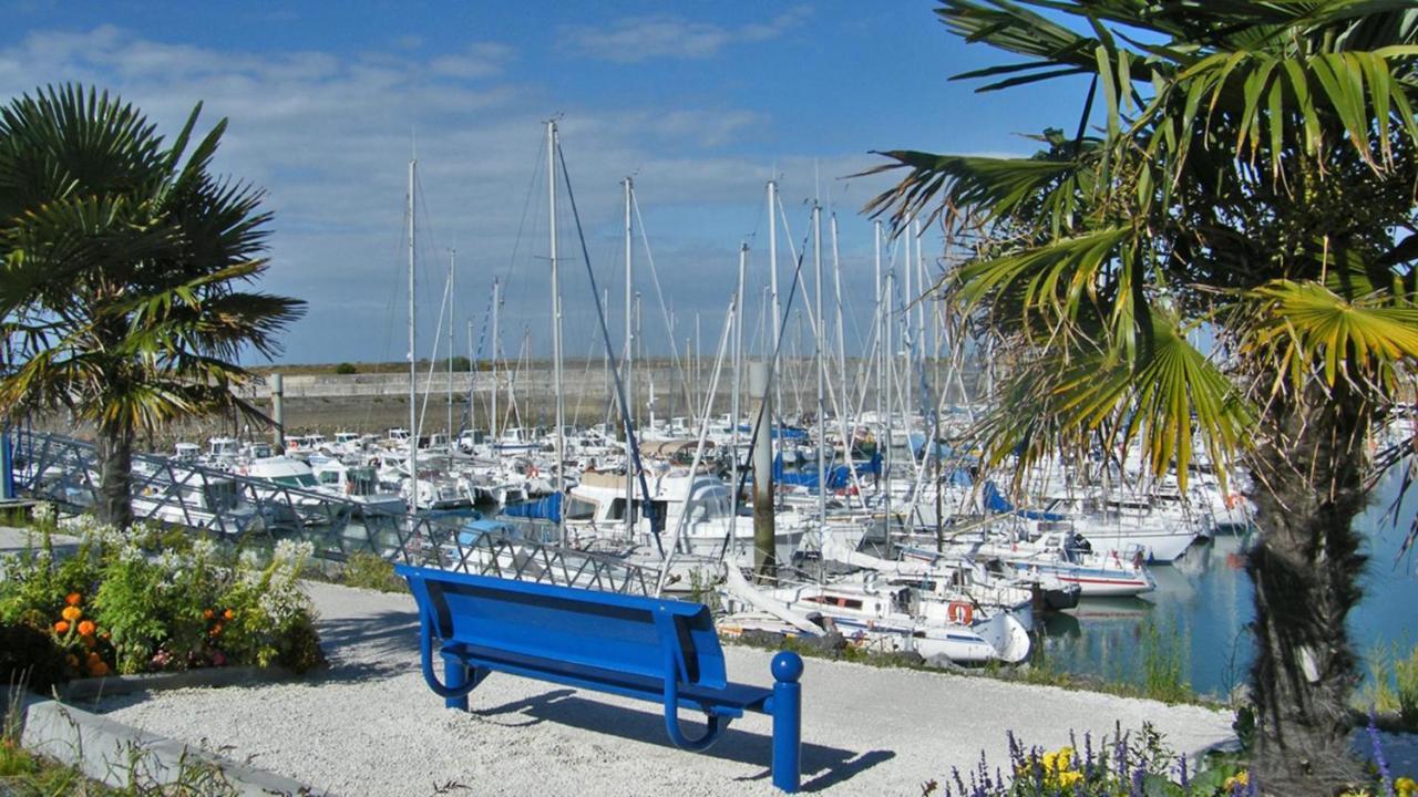 Les Amareyeurs - Ile D'Oleron - Maison Classee 3 Etoiles Avec Piscine - Clim - Velos Le Château-dʼOléron Buitenkant foto